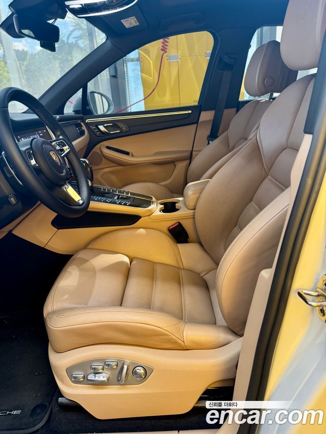Porsche Macan 2.0 95B 2021 — фото 5