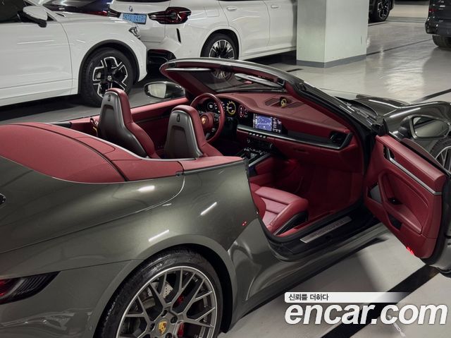 Porsche 911 (992) Carrera S Cabriolet 2021 — фото 19