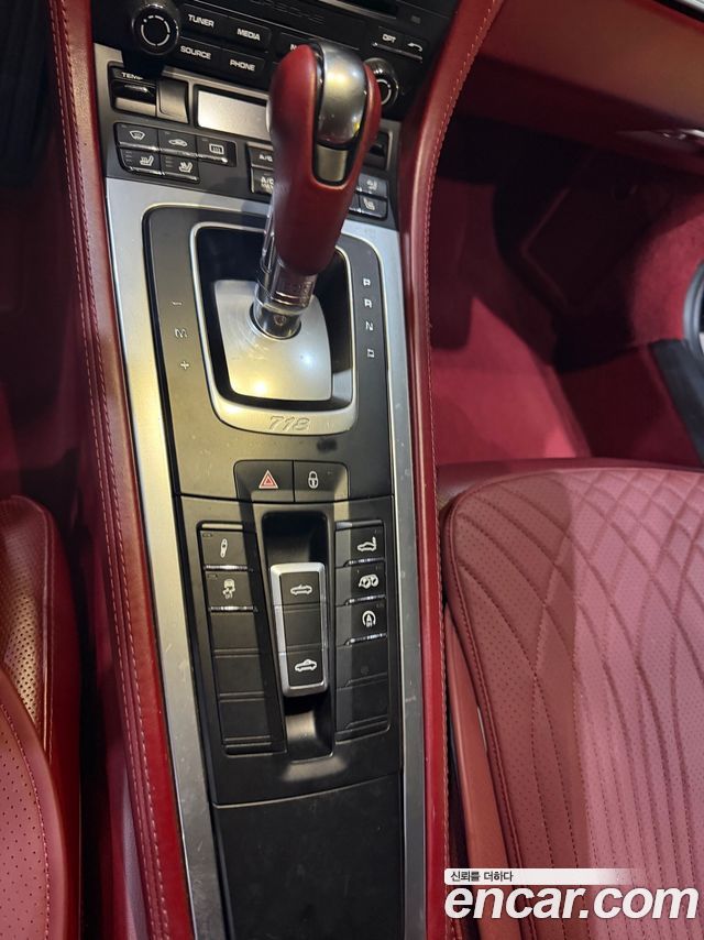 Porsche 718 Boxster 2.0 2019 — фото 11