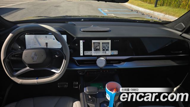 Renault Korea Filante 1.5 E-Tech Esprit Alpine 2WD 2027 — фото 8