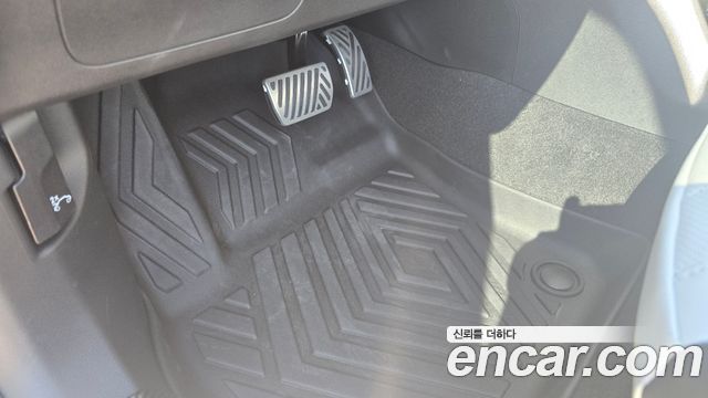 Renault Korea Filante 1.5 E-Tech Esprit Alpine 2WD 2027 — фото 15