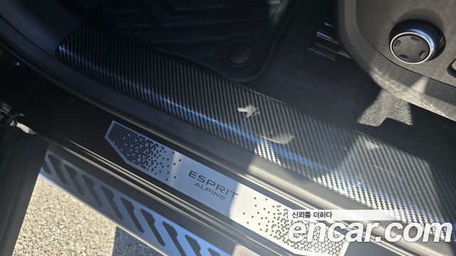 Renault Korea Filante 1.5 E-Tech Esprit Alpine 2WD 2027 — фото 16