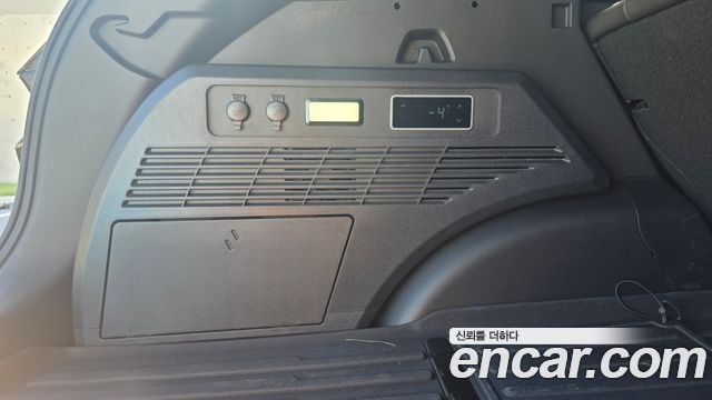 Renault Korea Filante 1.5 E-Tech Esprit Alpine 2WD 2027 — фото 19