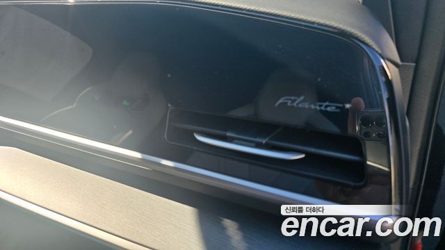 Renault Korea Filante 1.5 E-Tech Esprit Alpine 2WD 2027 — фото 20