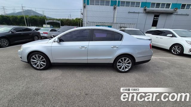 Volkswagen Passat 2.0 TDI Luxury Edition B6 2011 — фото 4