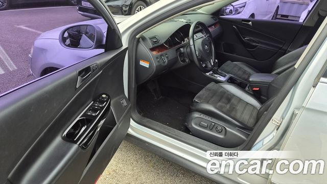Volkswagen Passat 2.0 TDI Luxury Edition B6 2011 — фото 10