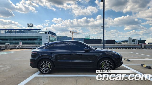 Porsche Cayenne (PO536) 3.0 E-Hybrid Coupe 2021 — фото 2