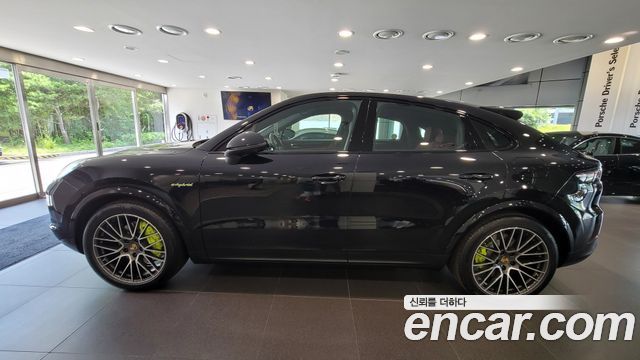 Porsche Cayenne (PO536) 3.0 E-Hybrid Coupe 2021 — фото 10