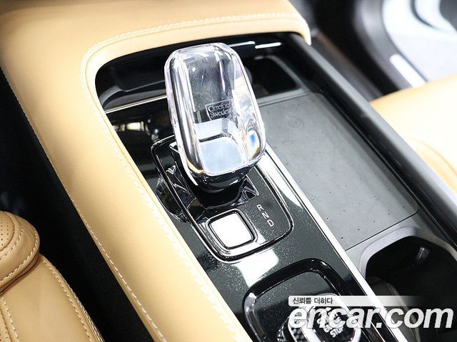 Volvo XC90 (II) B6 Ultimate Bright 2023 — фото 8