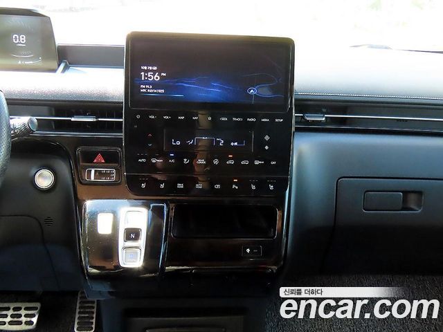 Hyundai Staria L3.5 Lounge 9-Seater Prestige 2022 — фото 10