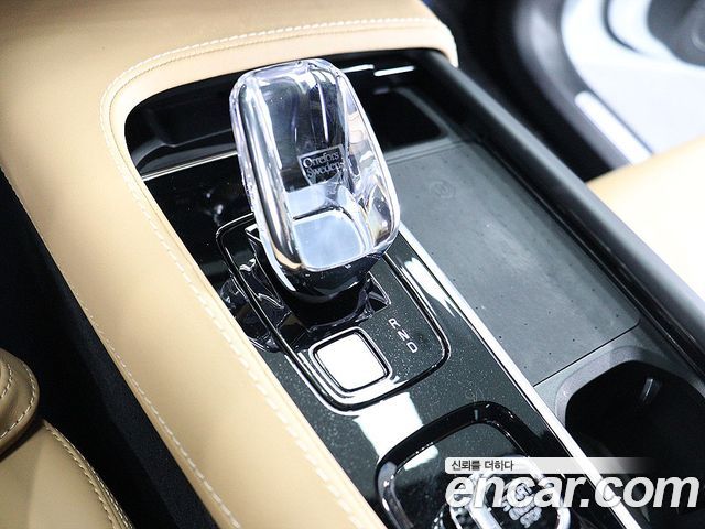 Volvo XC90 (II) B6 Ultimate Bright 2024 — фото 22