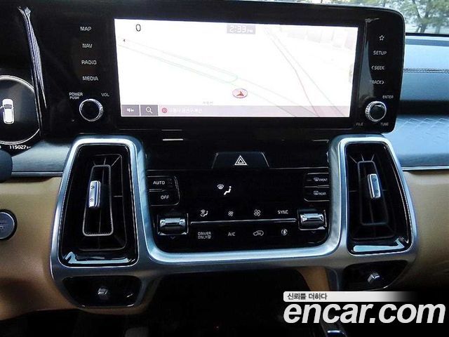 Kia Sorento (IV) HEV 1.6 4WD Noblesse 2021 — фото 18