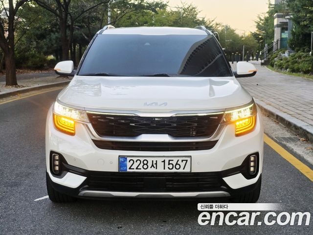 Kia Seltos Gasoline 1.6 Turbo 2WD Signature 2023 — фото 2