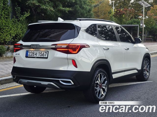 Kia Seltos Gasoline 1.6 Turbo 2WD Signature 2023 — фото 3
