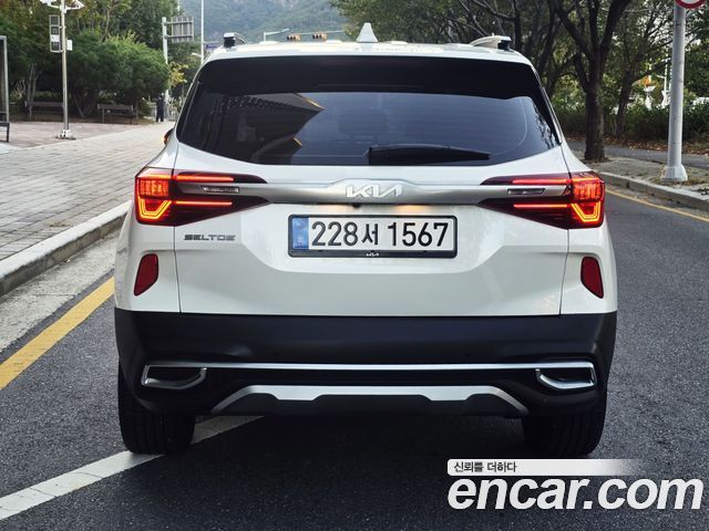 Kia Seltos Gasoline 1.6 Turbo 2WD Signature 2023 — фото 6