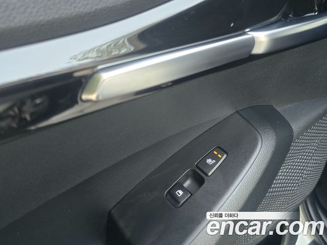Kia Seltos Gasoline 1.6 Turbo 2WD Signature 2023 — фото 18