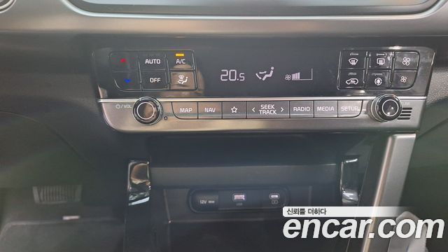Kia Seltos Gasoline 2.0 2WD Prestige 2024 — фото 21