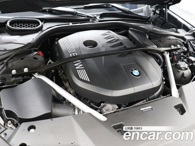 BMW 7 Series (G70) 740i sDrive M Sport 2023 — фото 17
