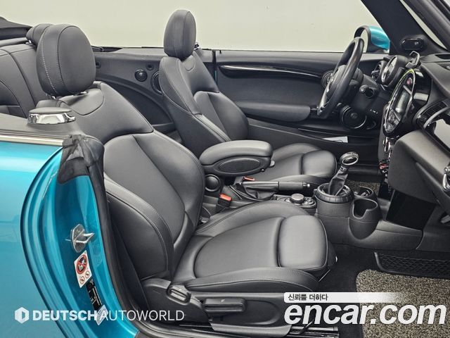 MINI Cooper Convertible Standard 3rd Generation 2017 — фото 10