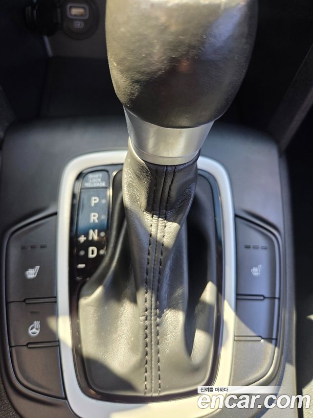 Hyundai Kona Hybrid Modern Special 2020 — фото 9