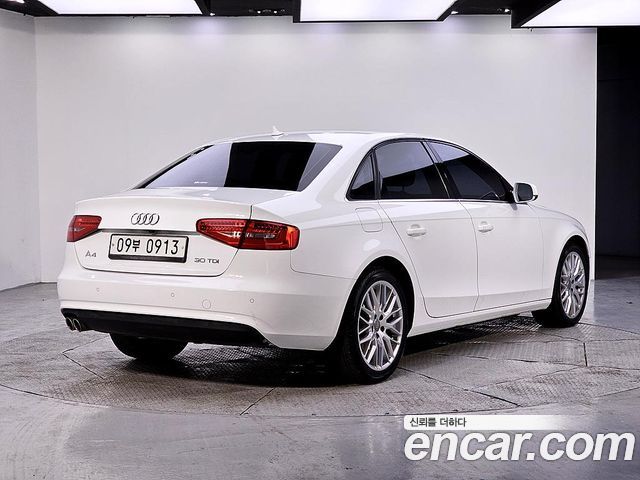 Audi A4 30 TDI Dynamic B8 2016 — фото 4