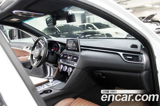 Genesis G70 2.2D AWD Elite 2019 — фото 10