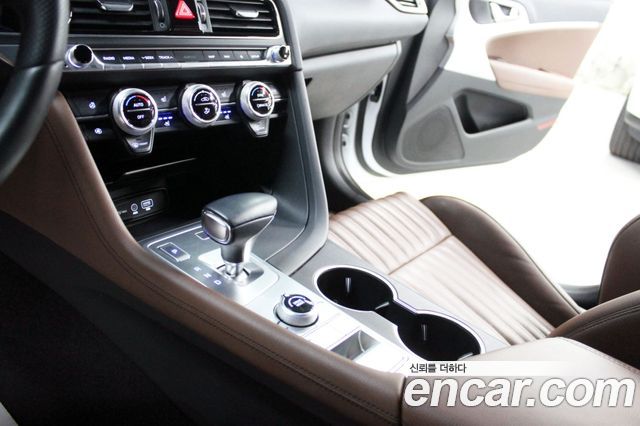 Genesis G70 2.2D AWD Elite 2019 — фото 19