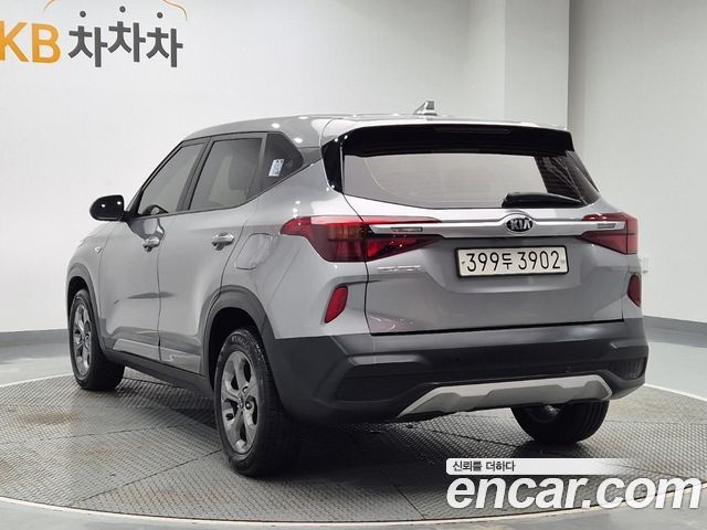 Kia Seltos Diesel 1.6 2WD Trendy 2022 — фото 2