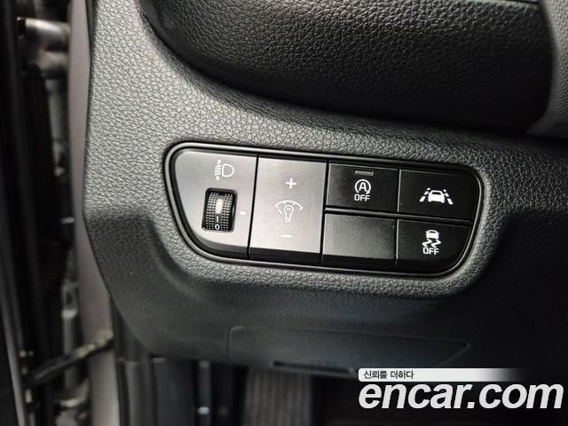 Kia Seltos Diesel 1.6 2WD Trendy 2022 — фото 20