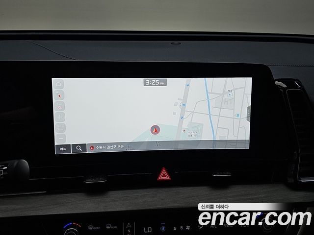 Kia Sportage (V) LPG 2.0 2WD Signature 2023 — фото 17