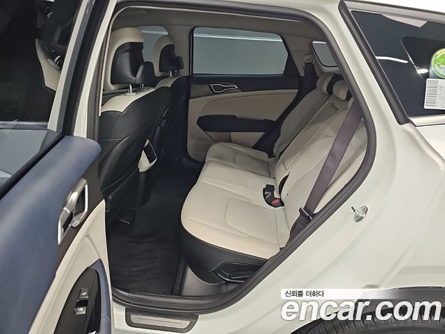 Kia Sportage (V) LPG 2.0 2WD Signature 2023 — фото 22
