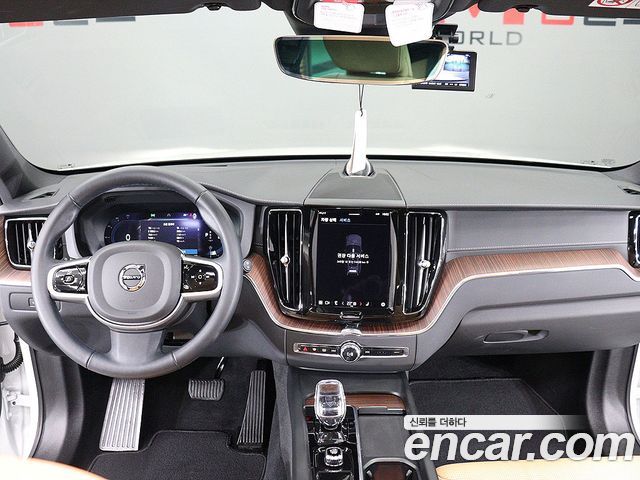 Volvo XC60 (II) B6 Ultra Bright 2025 — фото 8