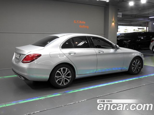 Mercedes-Benz C-Class (W205) C220 d Avantgarde 2016 — фото 2
