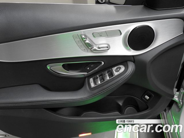 Mercedes-Benz C-Class (W205) C220 d Avantgarde 2016 — фото 16