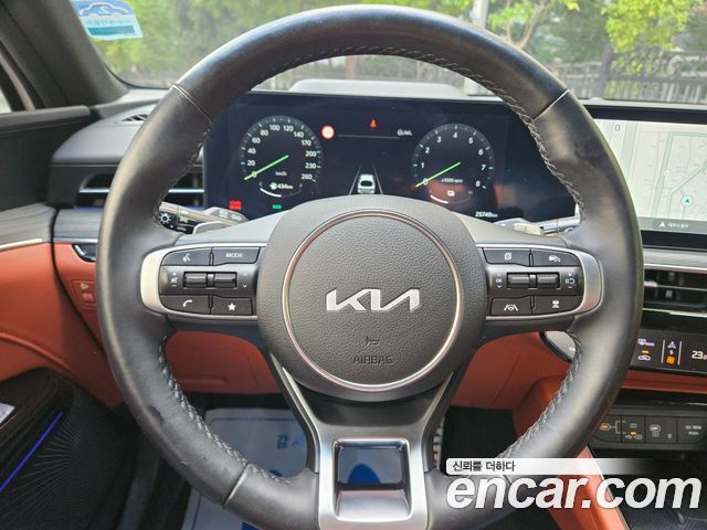 Kia K5 Hybrid (III) Signature 2024 — фото 11