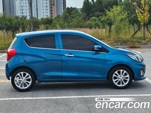 Chevrolet Spark Premier 2021 — фото 4