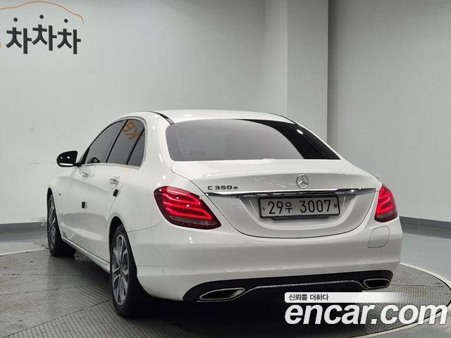 Mercedes-Benz C-Class (W205) C350e 2018 — фото 2