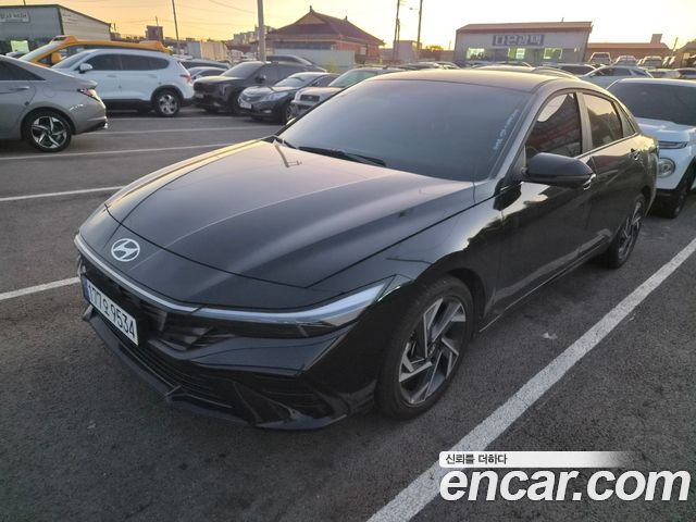 Hyundai Avante (CN7) 1.6 Inspiration 2025 — фото 2