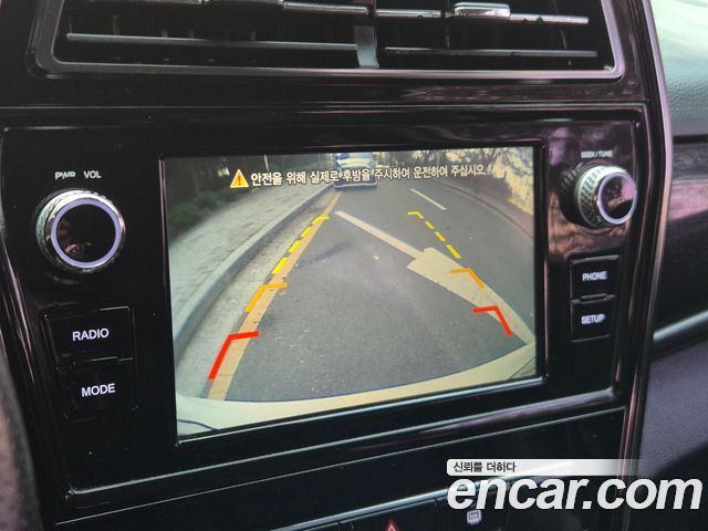 KG Mobility (SsangYong) Very New Tivoli Gasoline 1.5 2WD V3 2021 — фото 20