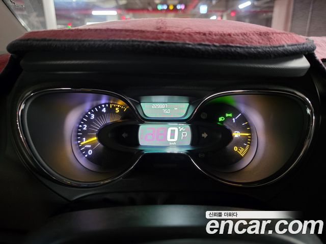 Renault Korea QM3 RE Signature 2015 — фото 10