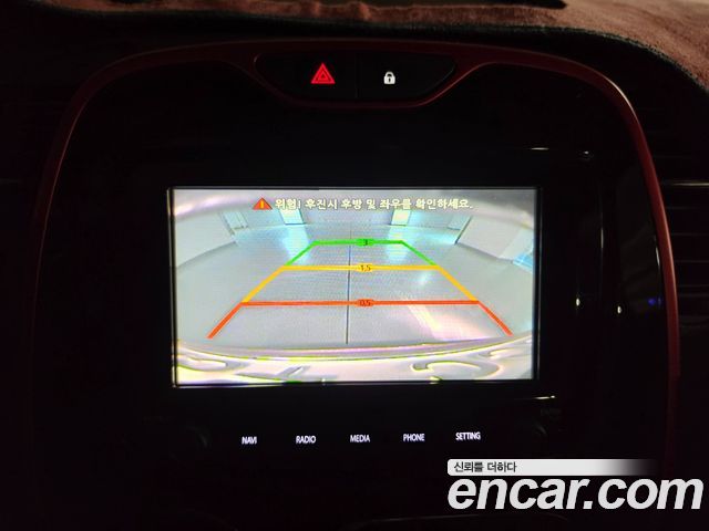 Renault Korea QM3 RE Signature 2015 — фото 18