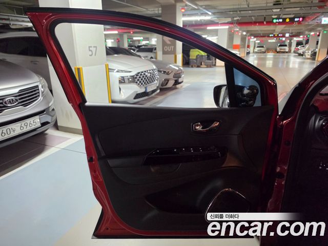 Renault Korea QM3 RE Signature 2015 — фото 20