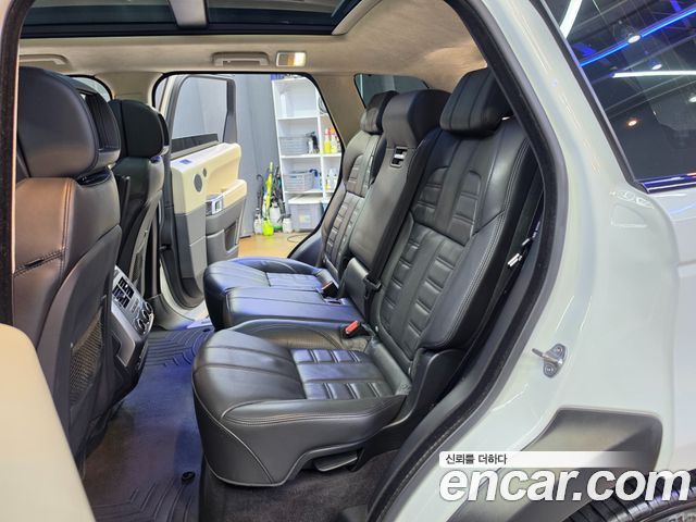 Land Rover Range Rover Sport (II) 3.0 SDV6 AB Dynamic 2017 — фото 21