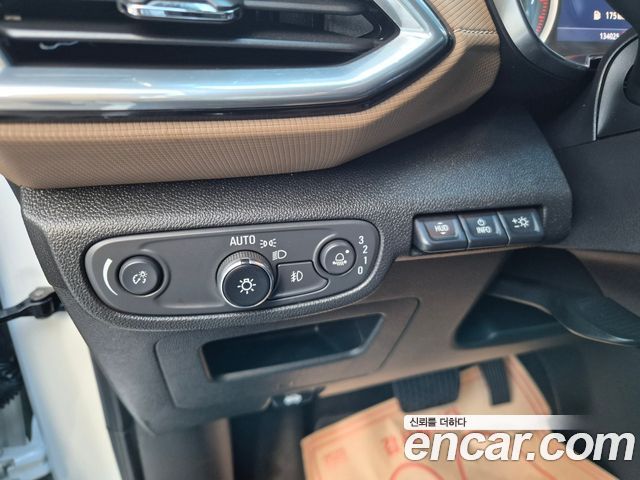 Chevrolet Trailblazer 1.3 Turbo 2WD Activ 2022 — фото 15