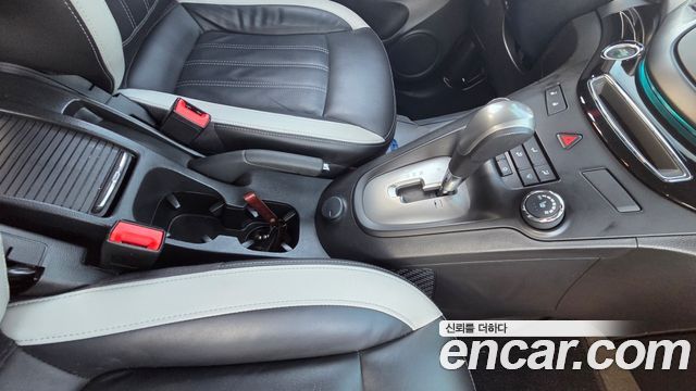 Chevrolet Orlando 1.6 Diesel Perfect Black 2018 — фото 10