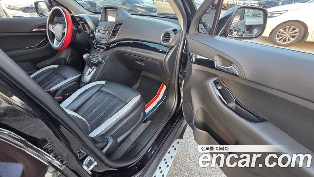 Chevrolet Orlando 1.6 Diesel Perfect Black 2018 — фото 17
