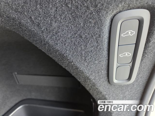 Volvo XC90 (II) T8 Ultra Bright Hybrid 2026 — фото 23