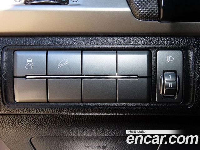 KG Mobility (SsangYong) Rexton Sports Diesel 2.2 4WD Prestige 2018 — фото 16