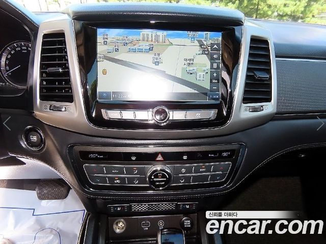 KG Mobility (SsangYong) Rexton Sports Diesel 2.2 4WD Prestige 2018 — фото 17