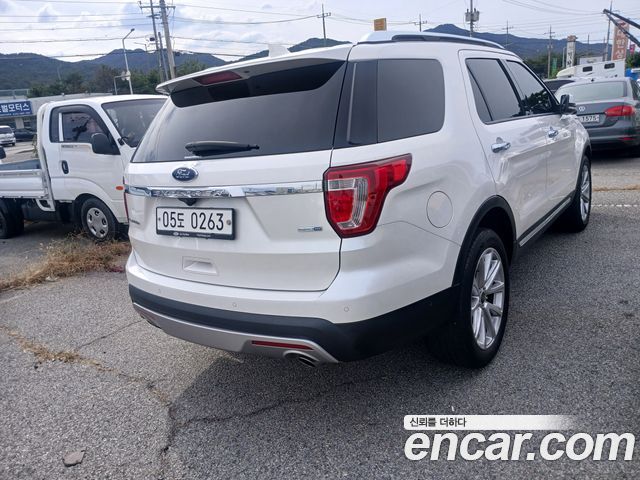 Ford Explorer 2.3 Limited 4WD 5th 2016 — фото 5